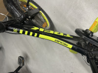 Black Neon Green Trek Precaliber 16