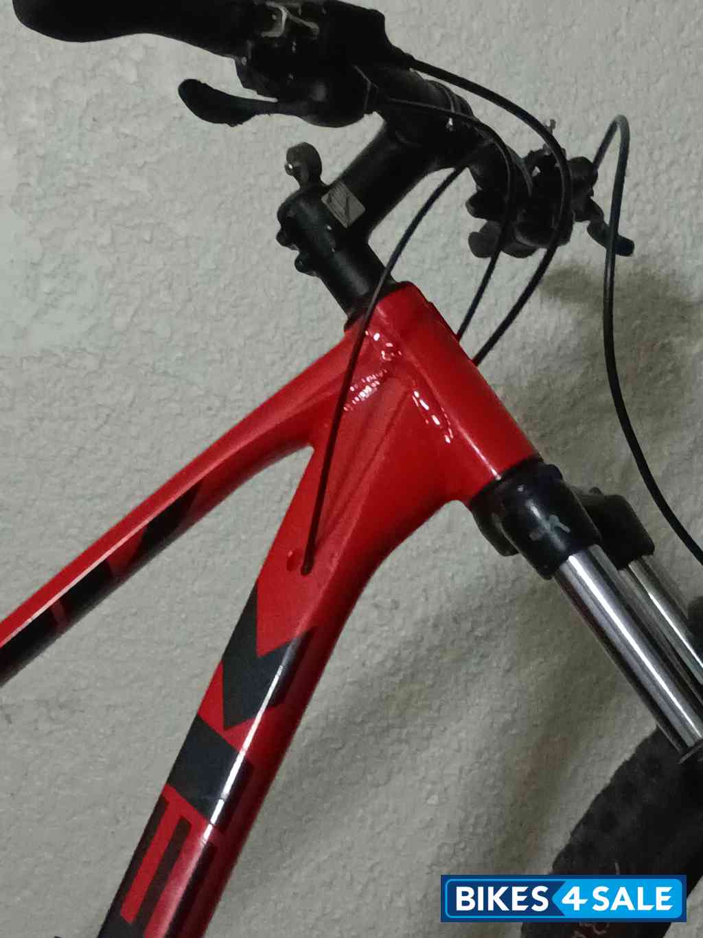 Lava Red Trek Marlin 6 gen 3 Lava Red Trek Marlin 6 gen 3
