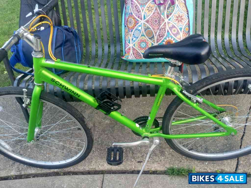 Green Schwinn S4090TGA Green Schwinn S4090TGA