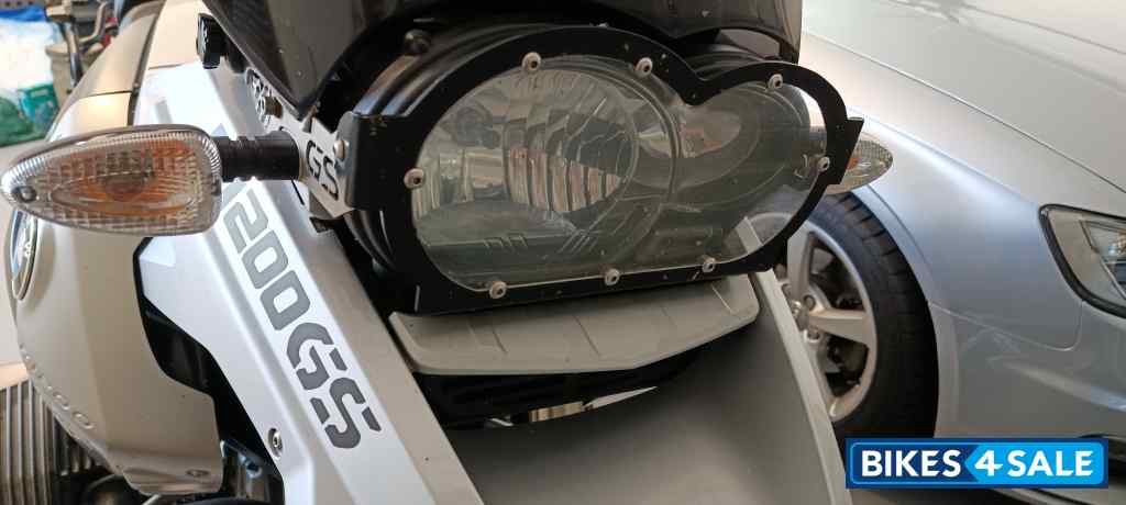 Silver BMW R1200GS Silver BMW R1200GS