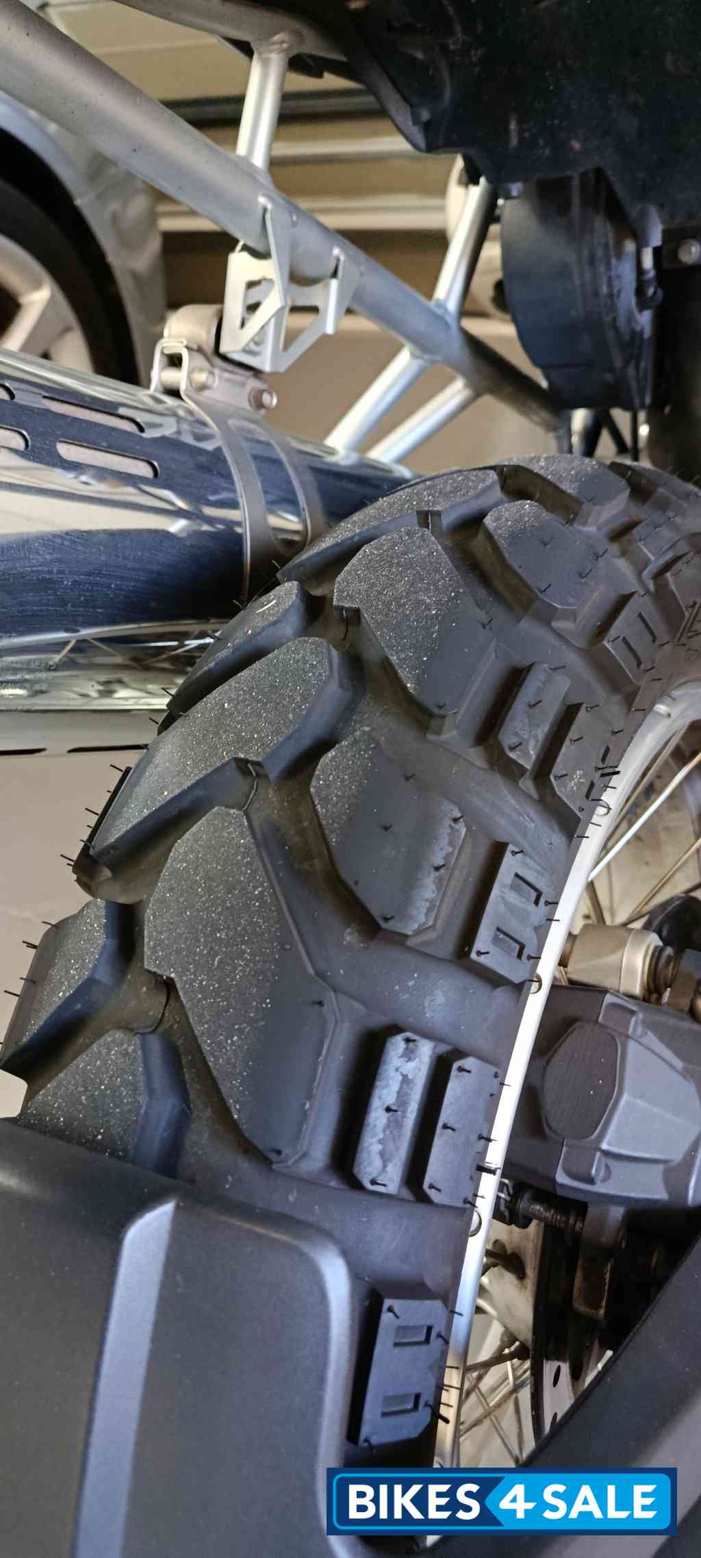 Silver BMW R1200GS Silver BMW R1200GS