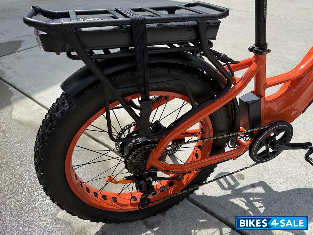 Orange E-Cells Monarch 1500 AWD Orange E-Cells Monarch 1500 AWD
