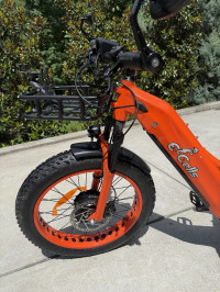 Orange E-Cells Monarch 1500 AWD