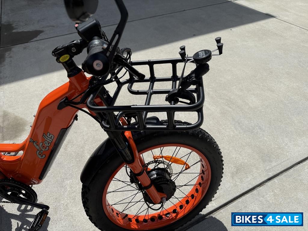 Orange E-Cells Monarch 1500 AWD Orange E-Cells Monarch 1500 AWD
