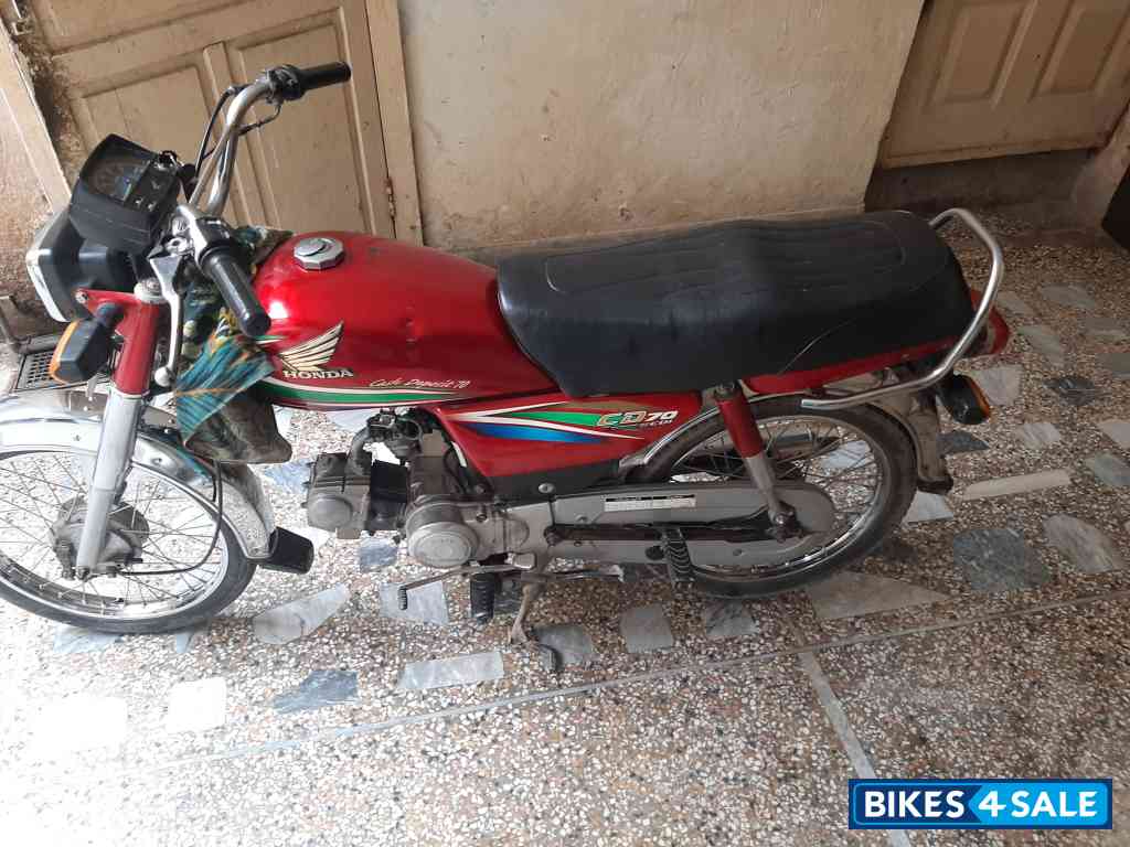 Honda cd 70 2015