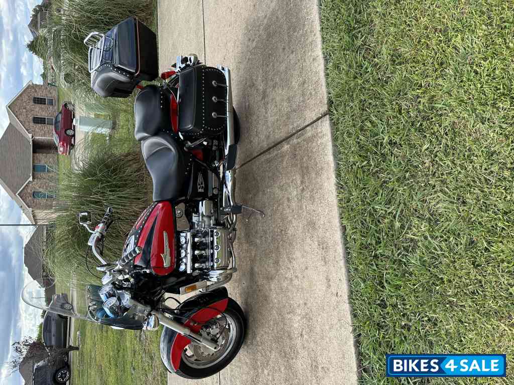 Red & Black Valkyrie Honda