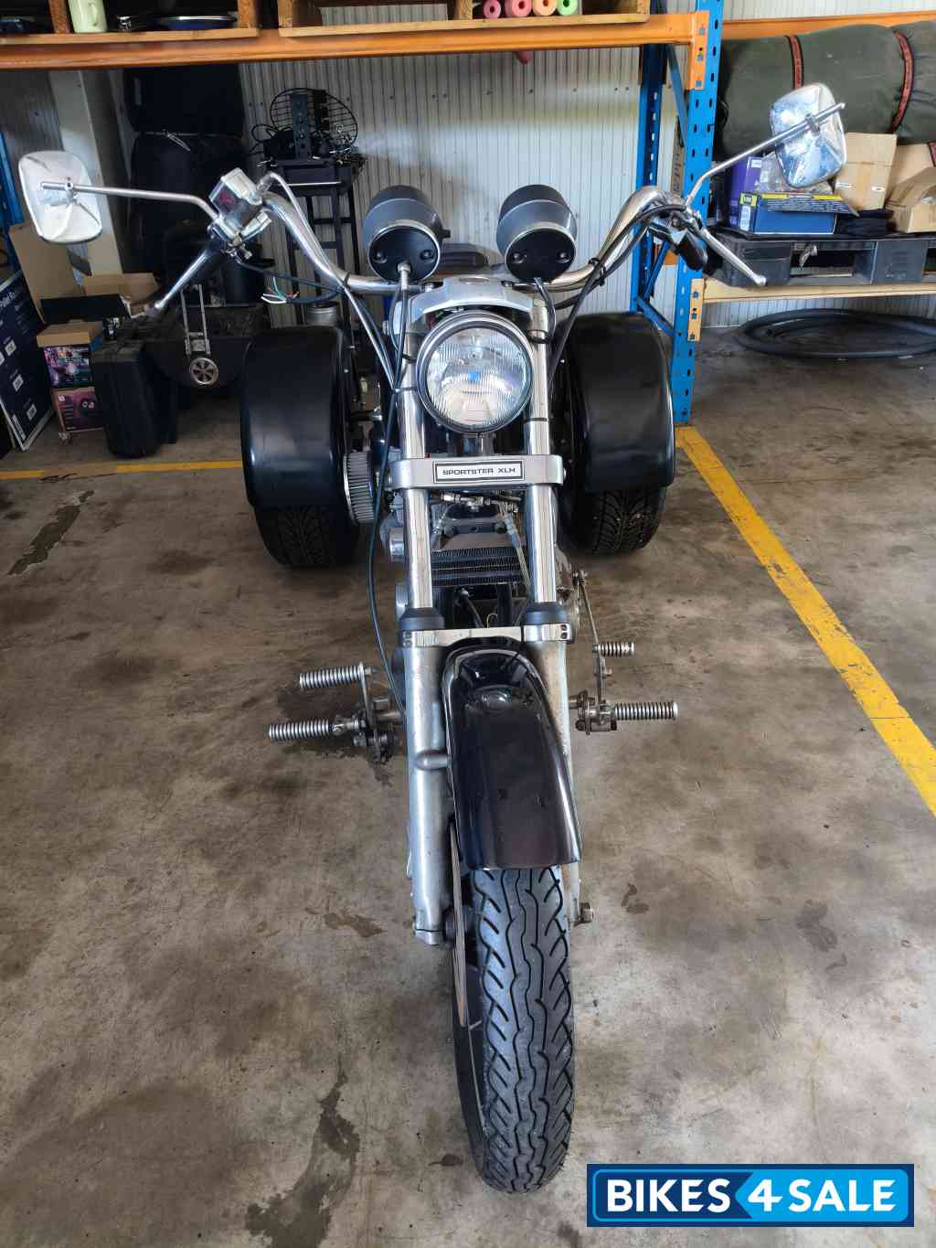 Black Harley Davidson 1967 Iron Head
