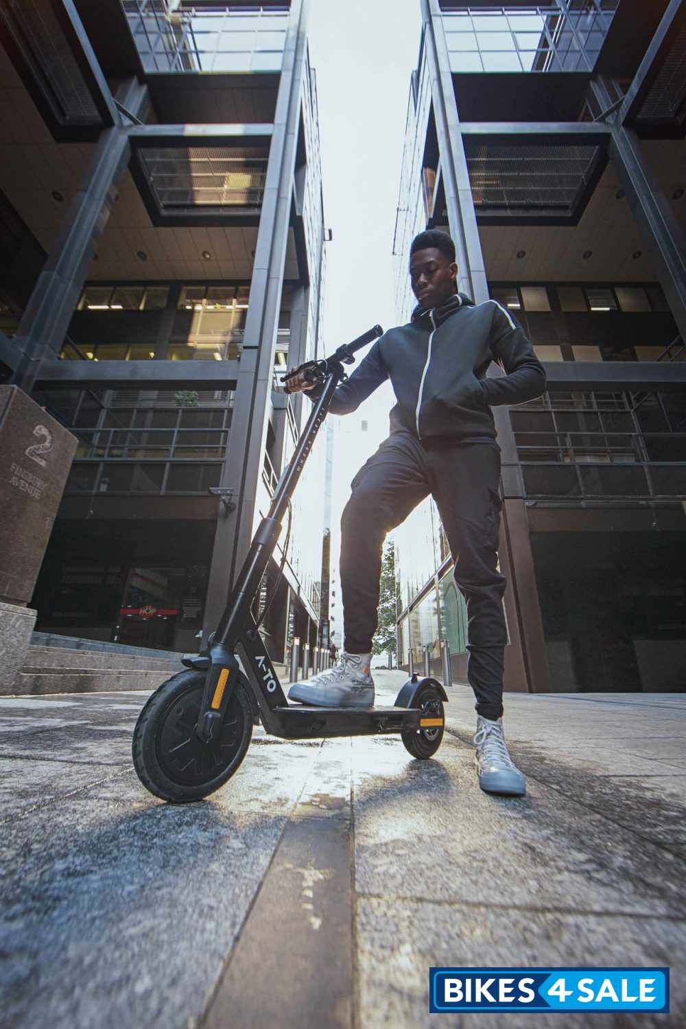 A-TO Ultron Air Electric