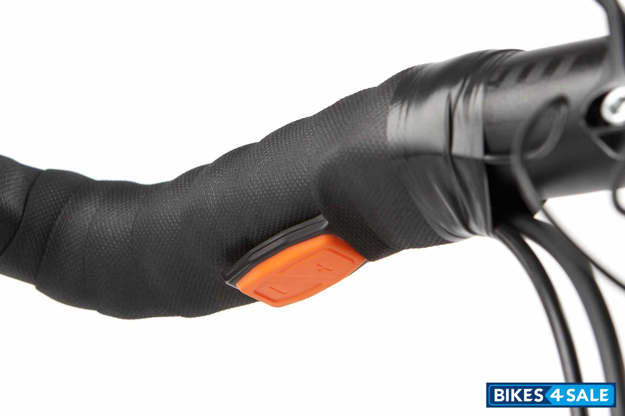 Accent E-Furious M800