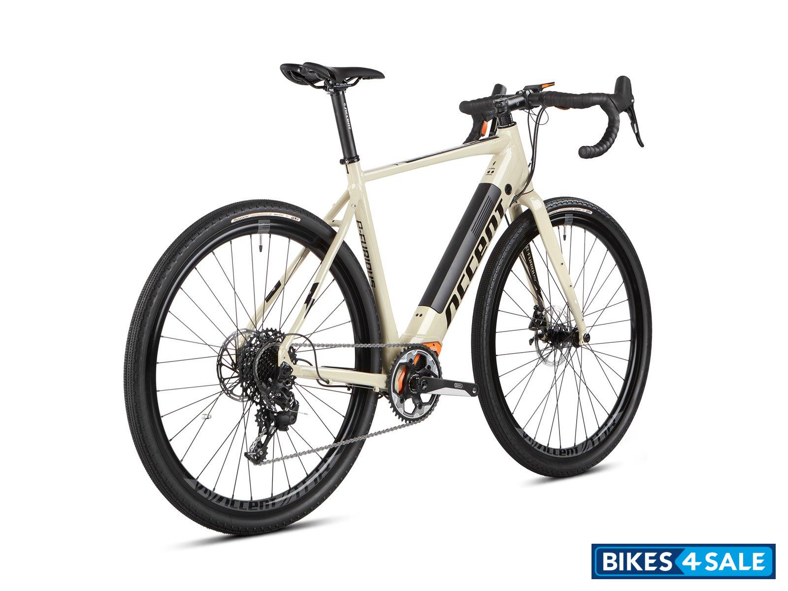 Accent E-Furious M800