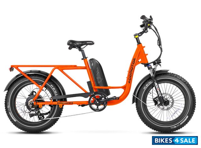 Addmotor Garootan M-81 Addmotor Garootan M-81