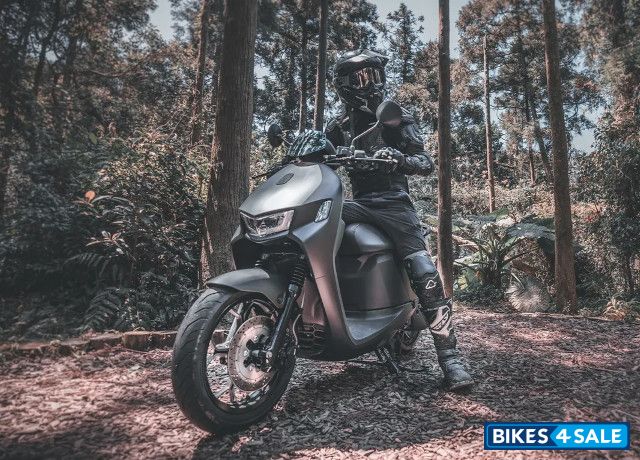 Aeon Motor Ai-1 Sport Plus