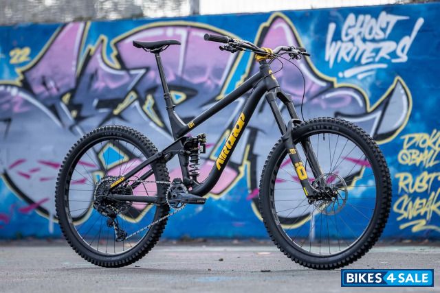 Airdrop Edit V4 Ohlins Ltd Edition