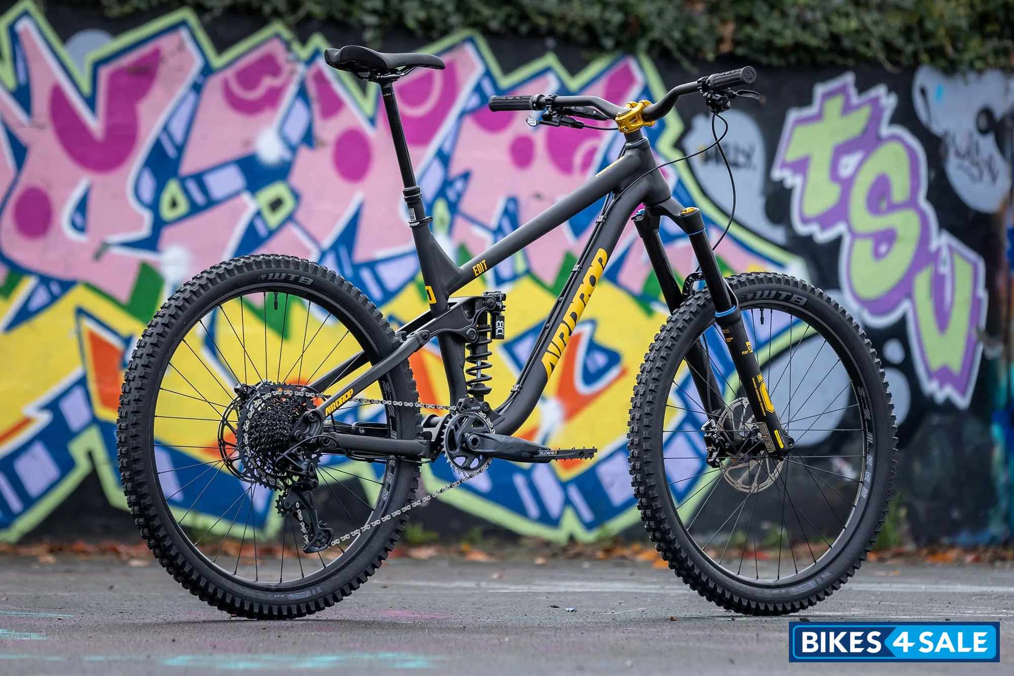 Airdrop Edit V4 Ohlins Ltd Edition