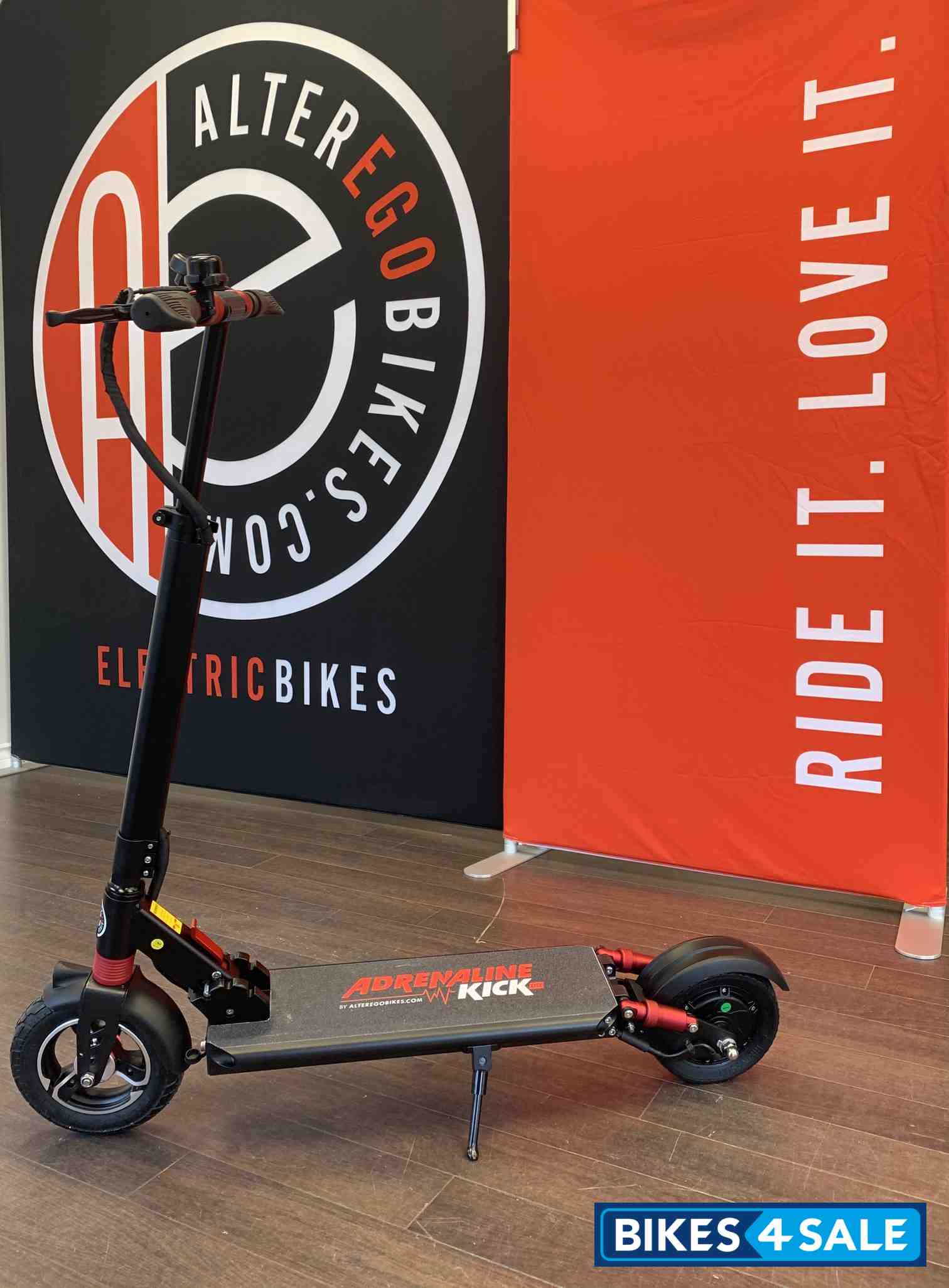 Alter Ego Adrenaline Kick City T8