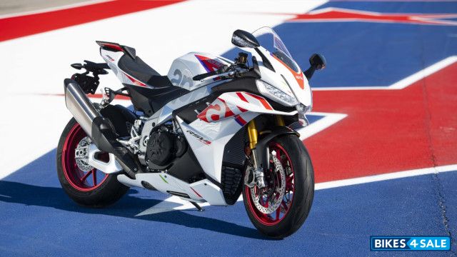 Aprilia 2023 RSV4 Factory 1100