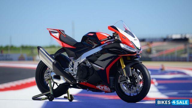 Aprilia RSV4 Factory SE-09 SBK Aprilia RSV4 Factory SE-09 SBK