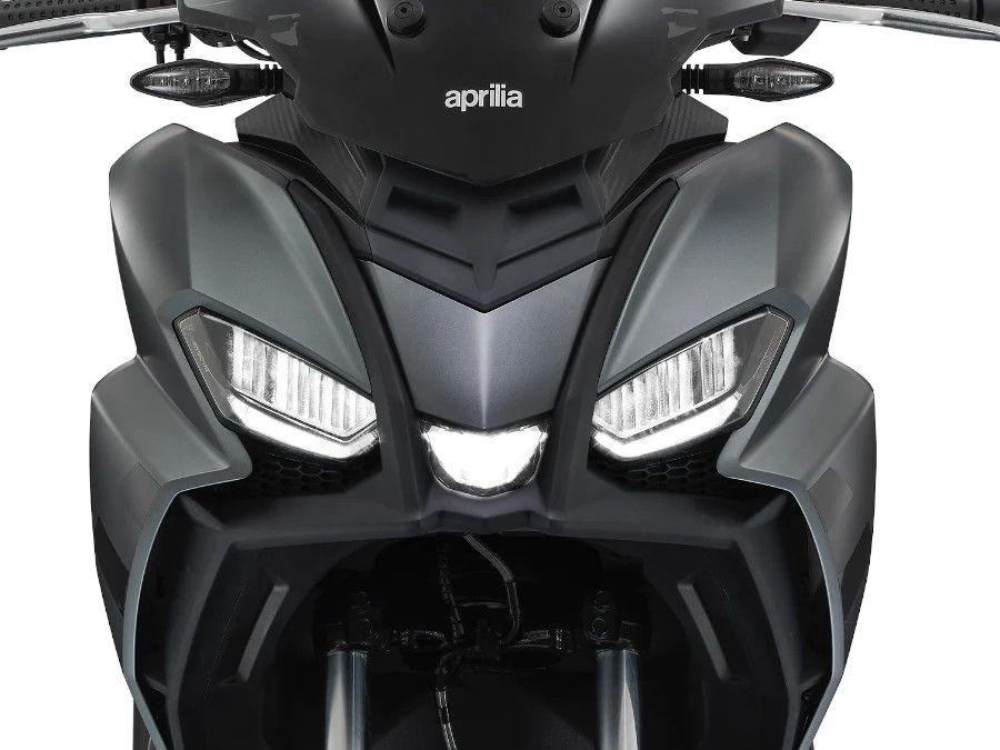 Aprilia SR GT 125 Full LED Lights