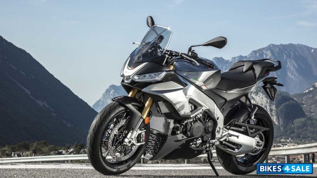 Aprilia Tuono V4 1100