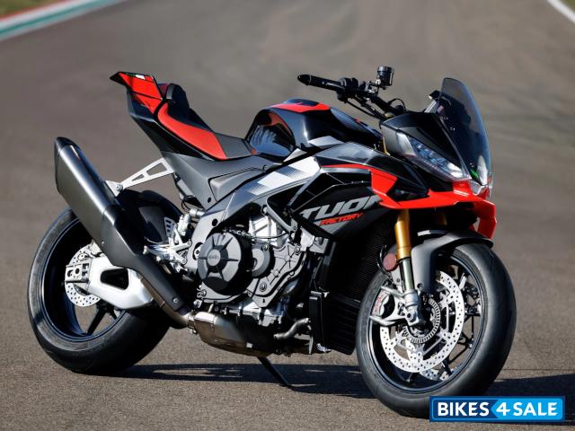 Aprilia Tuono V4 Factory 1100 2025