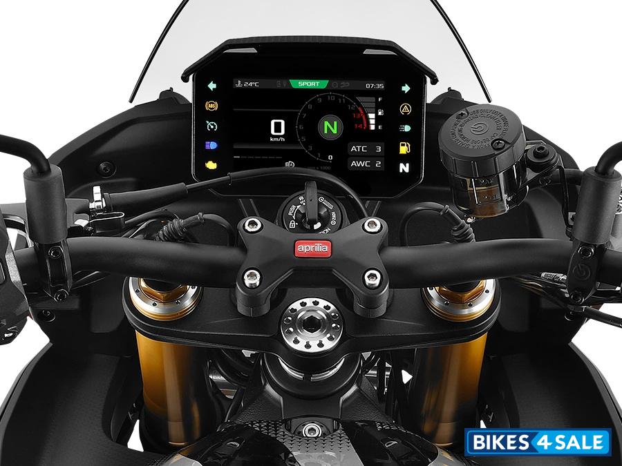 Aprilia Tuono V4 Factory 1100 2025