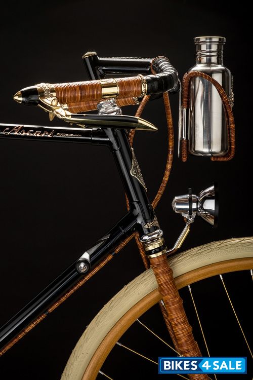 Ascari King Plus - Black