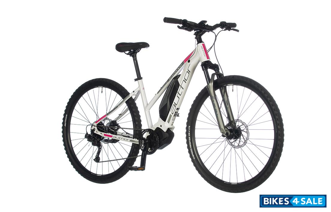 Author Essence 2021-22