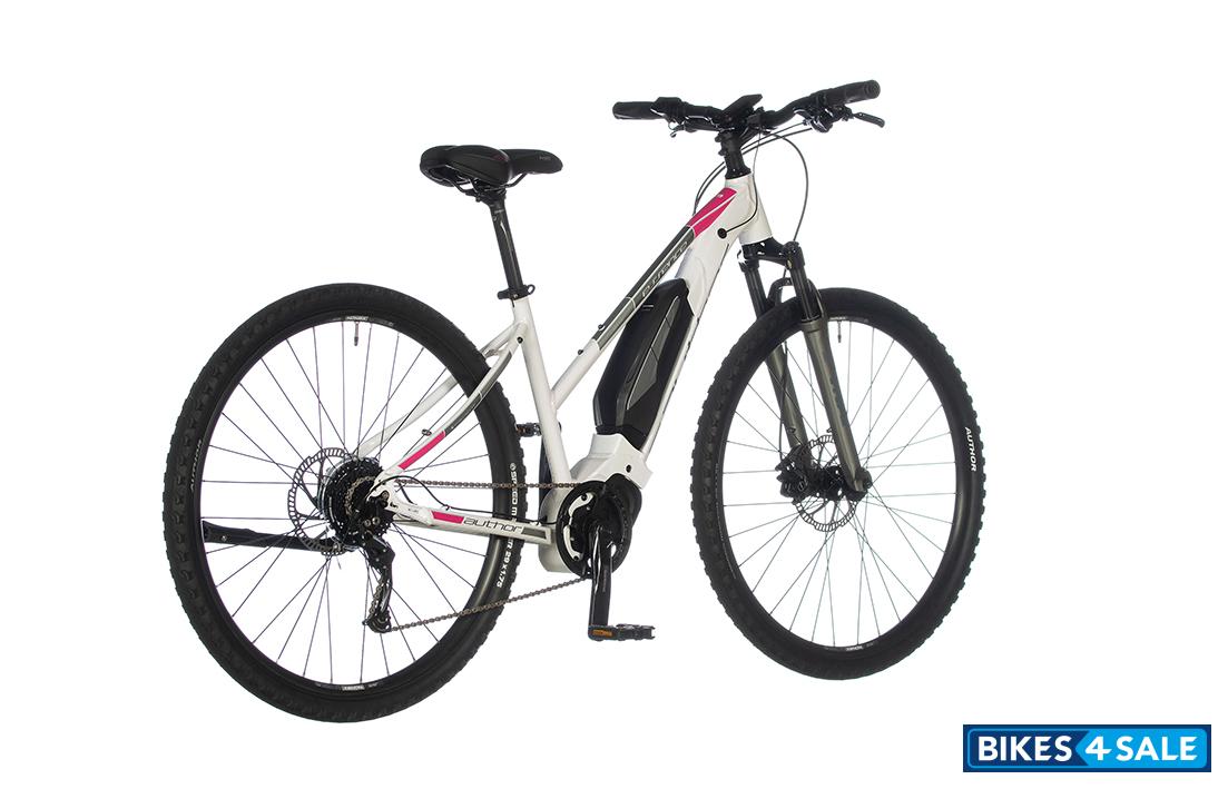 Author Essence 2021-22