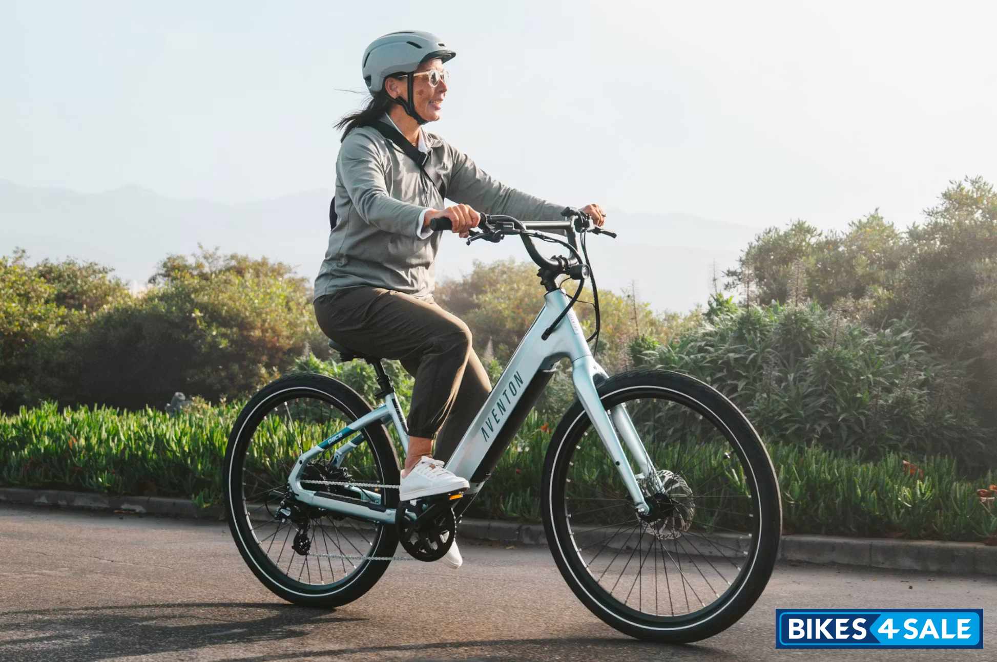 Aventon Pace 4 Step-Through