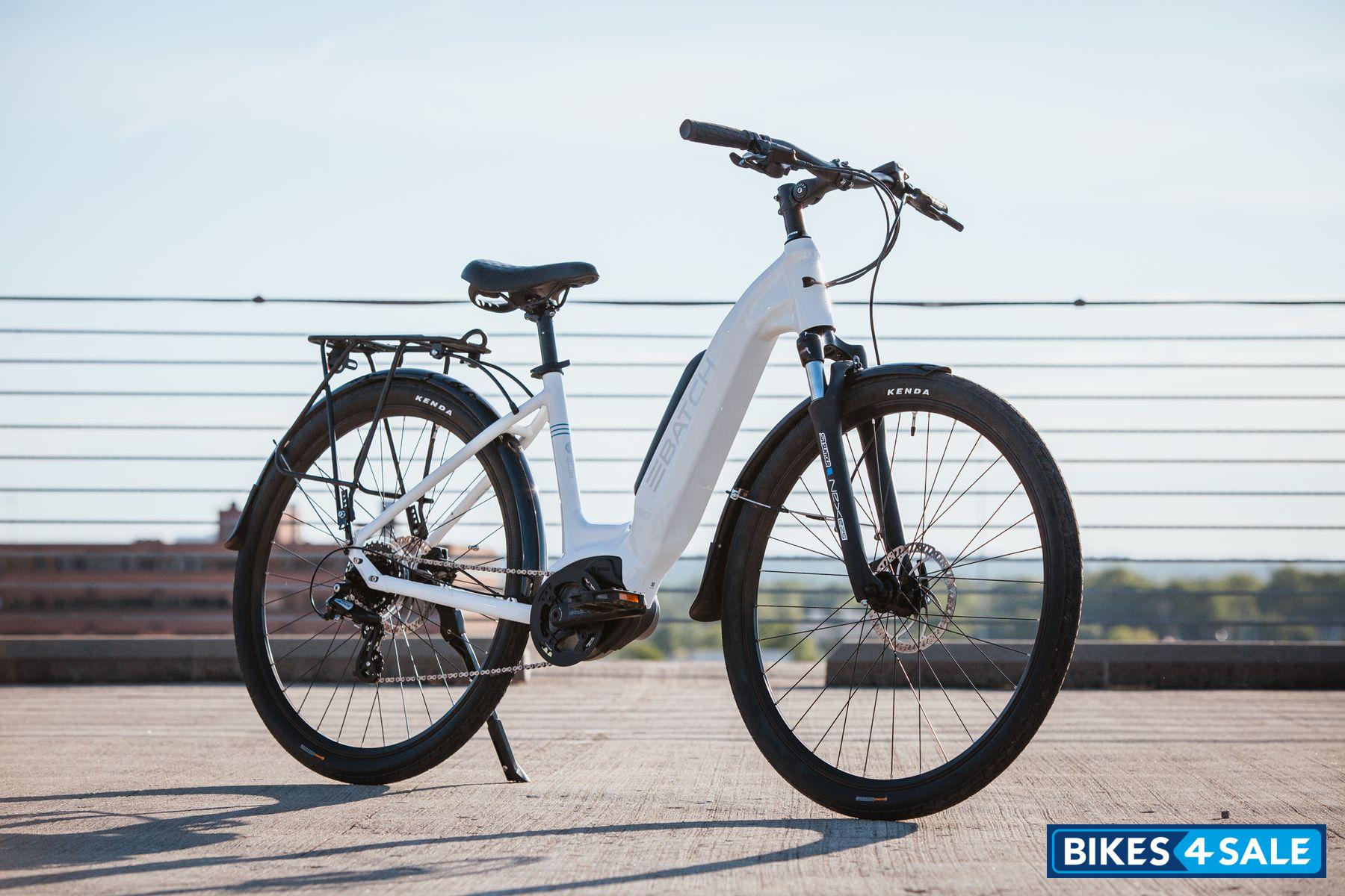 Batch Step-Thru E-Bike