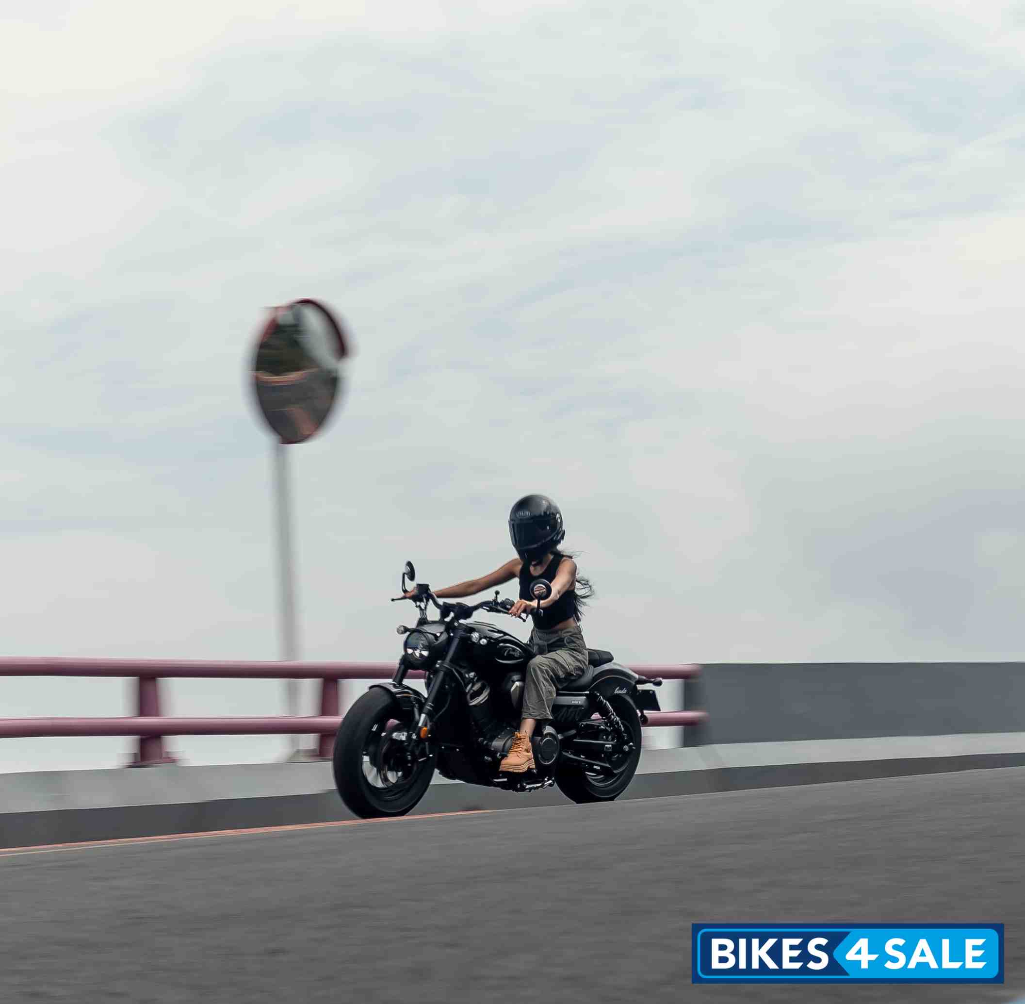 Benda Chinchilla 450