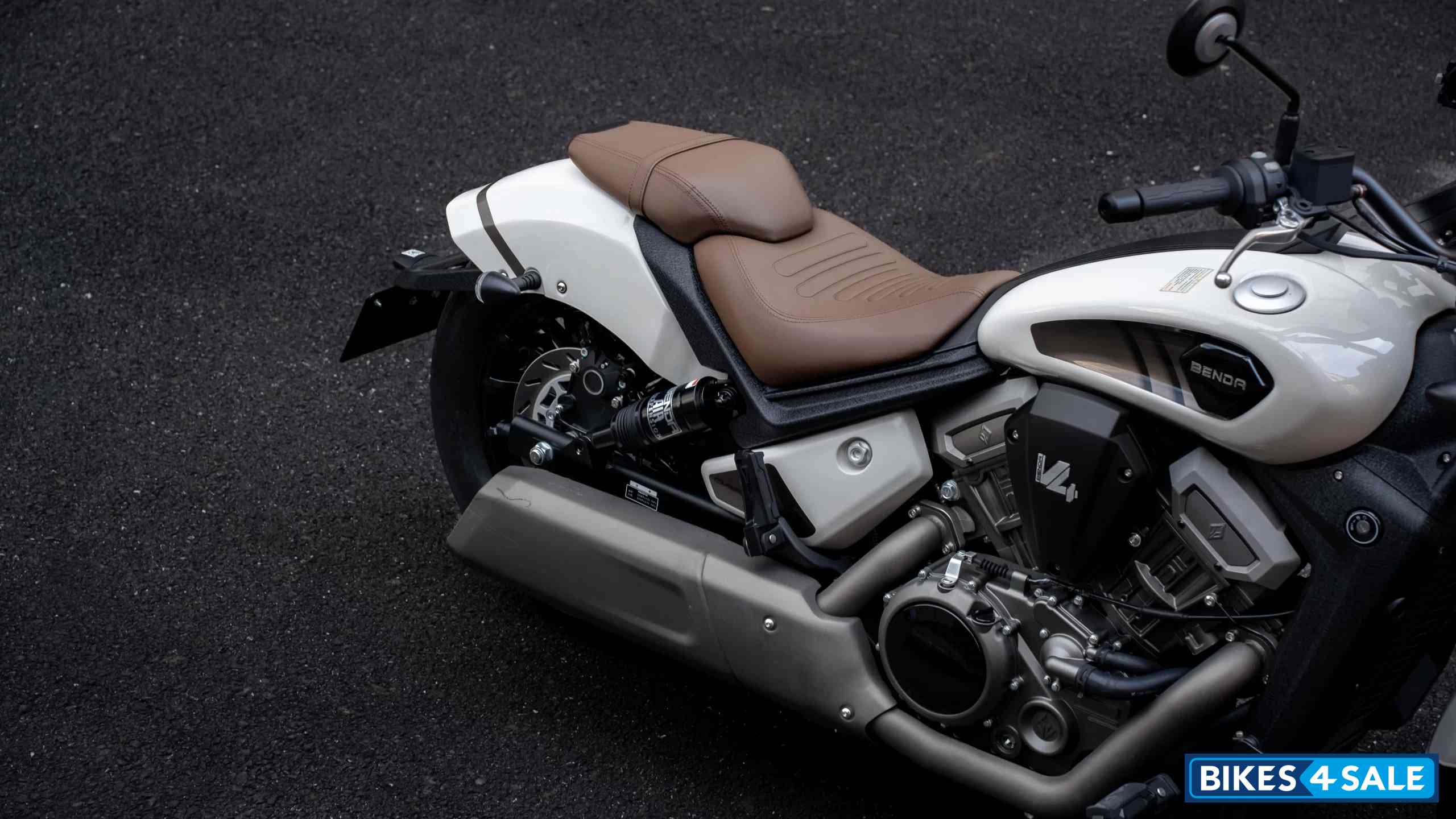 Benda Dark Flag 500 Commander