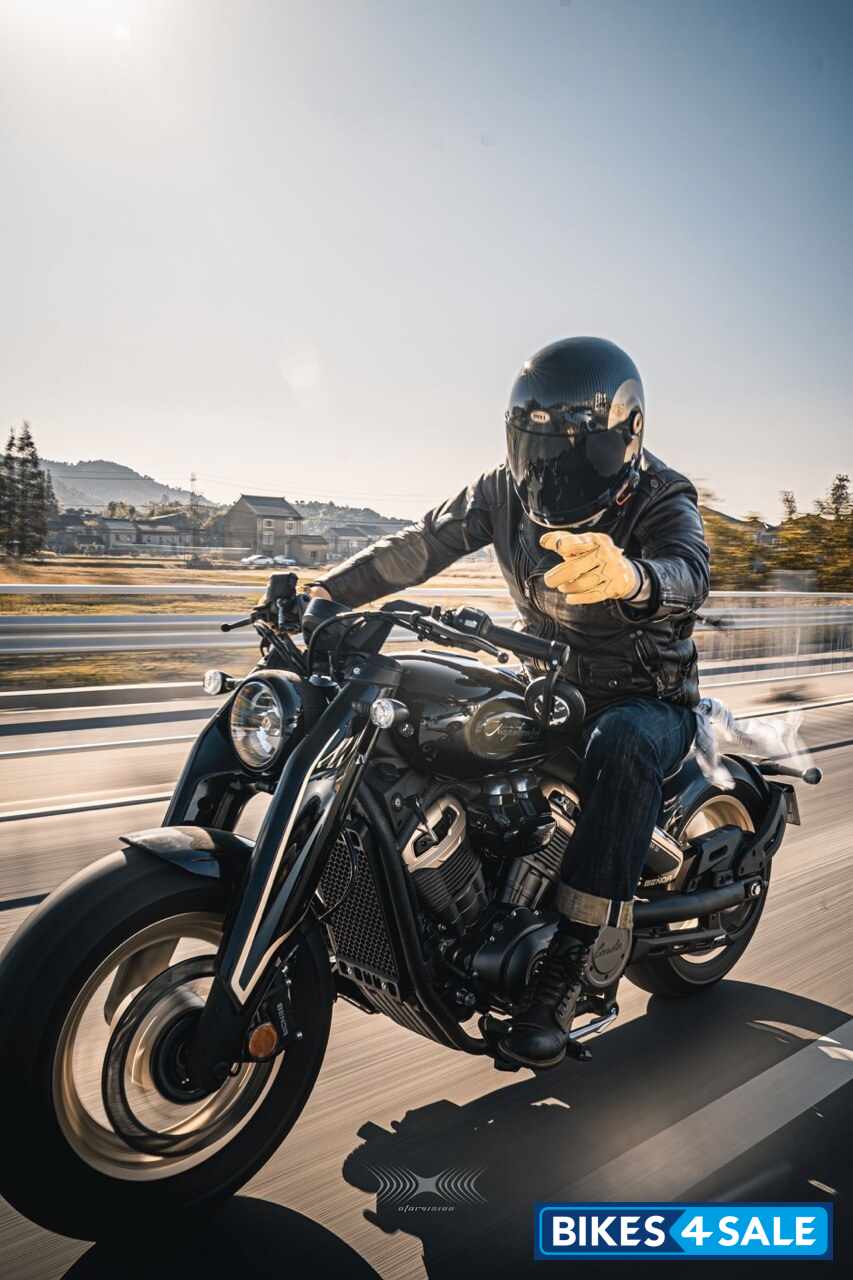 Benda Napoleon Bob 500