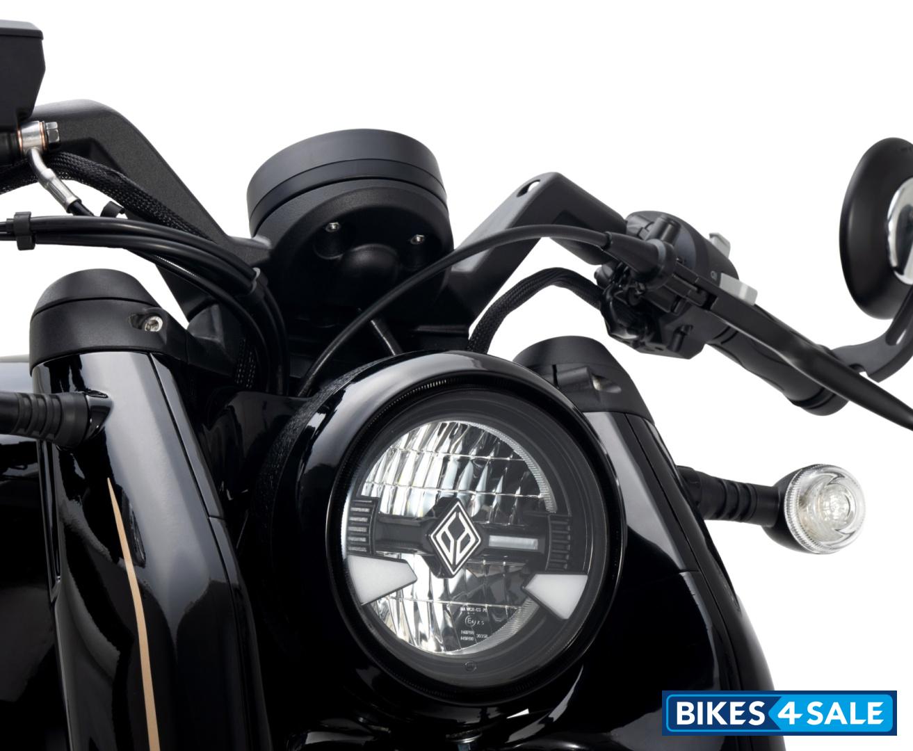 Benda Napoleon Bob 500