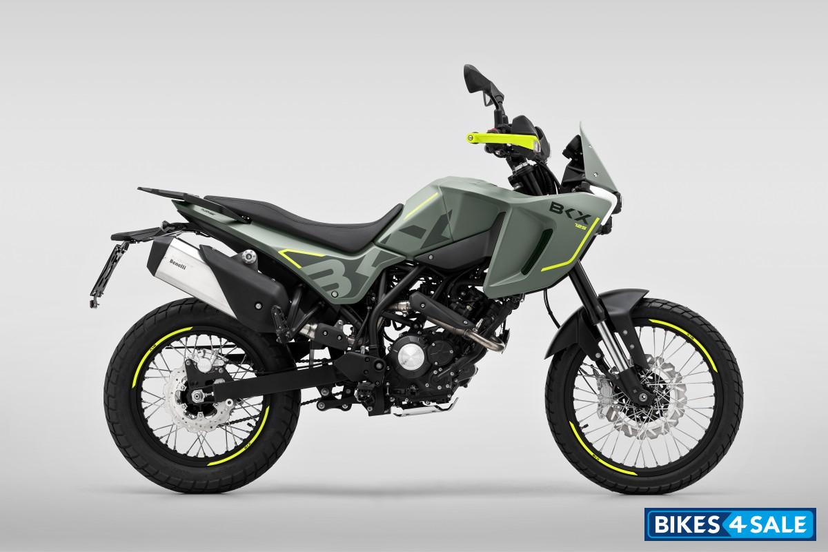 Benelli BKX 125 Cement Grey