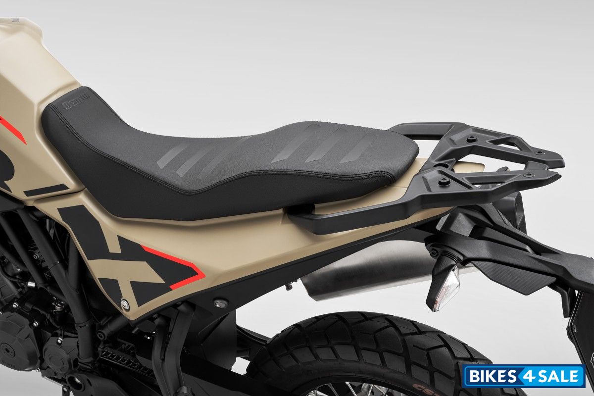 Benelli BKX 125