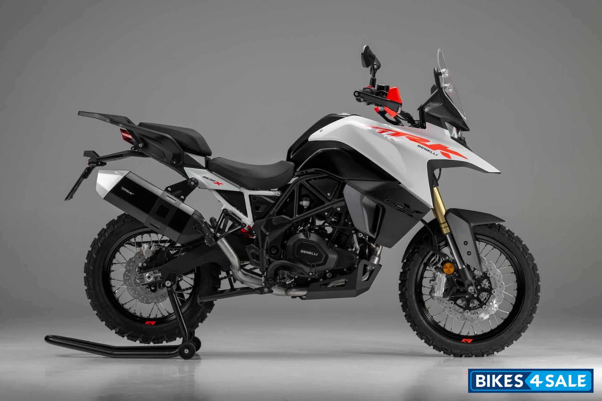 Benelli TRK 602 X