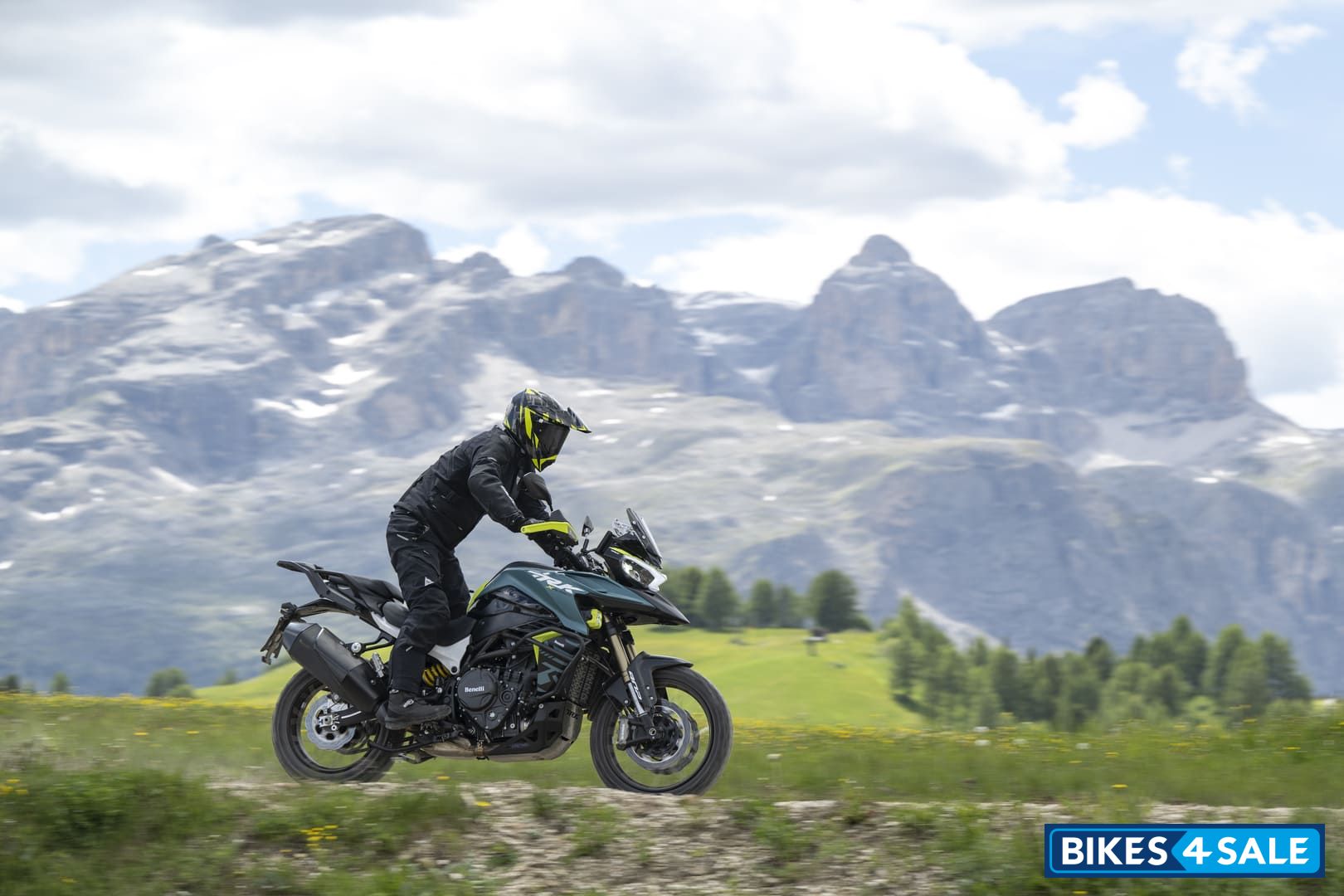 Benelli TRK 902 Xplorer