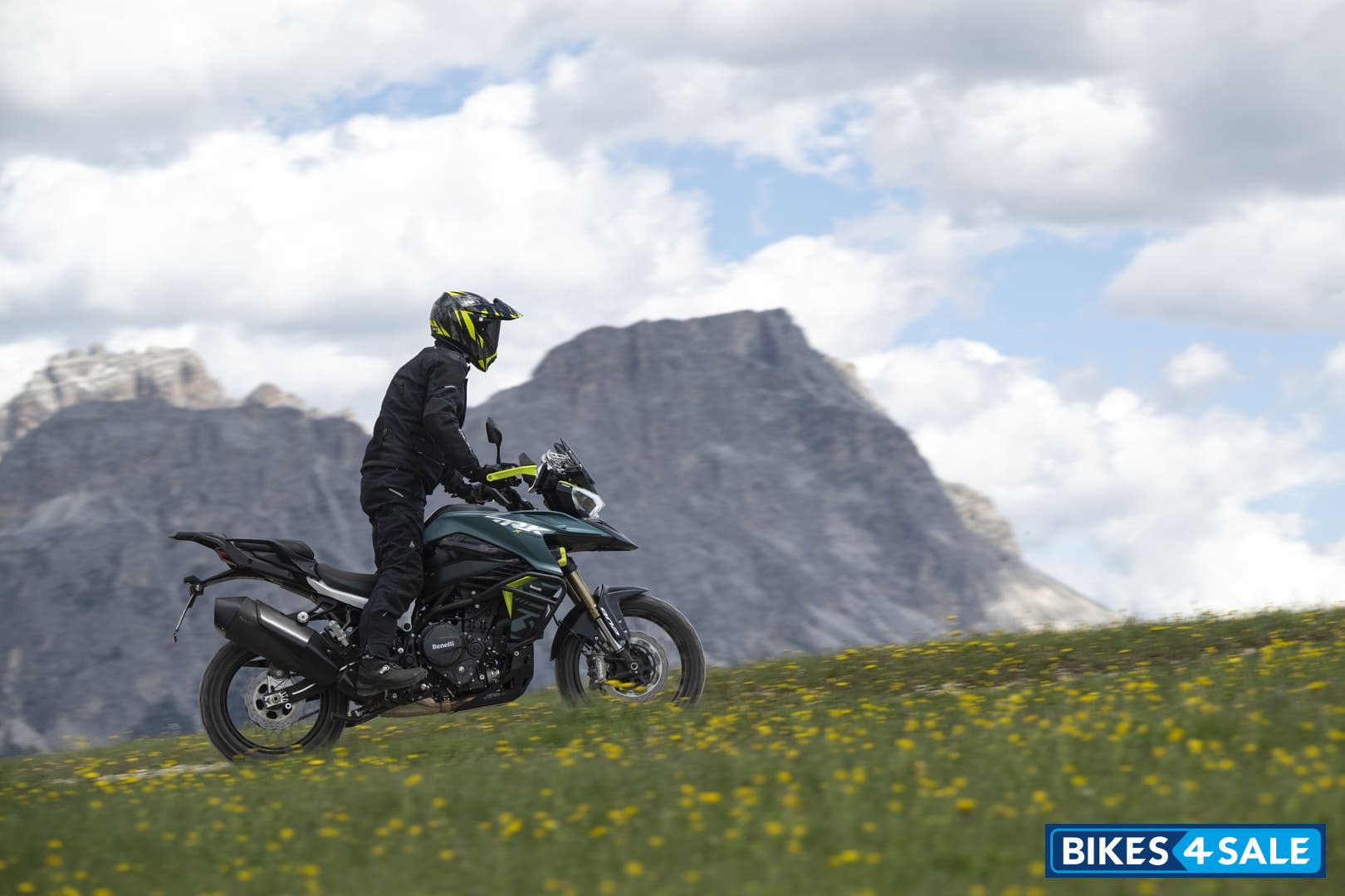 Benelli TRK 902 Xplorer