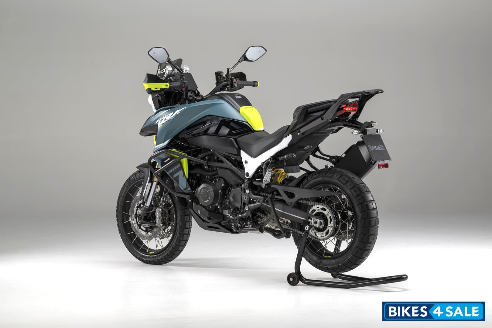 Benelli TRK 902 Xplorer