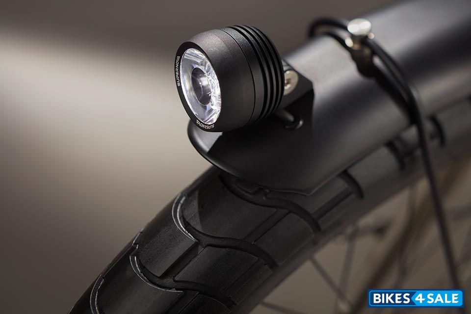 Benno Boost Evo 6.1 Supernova Mini 2 Headlight