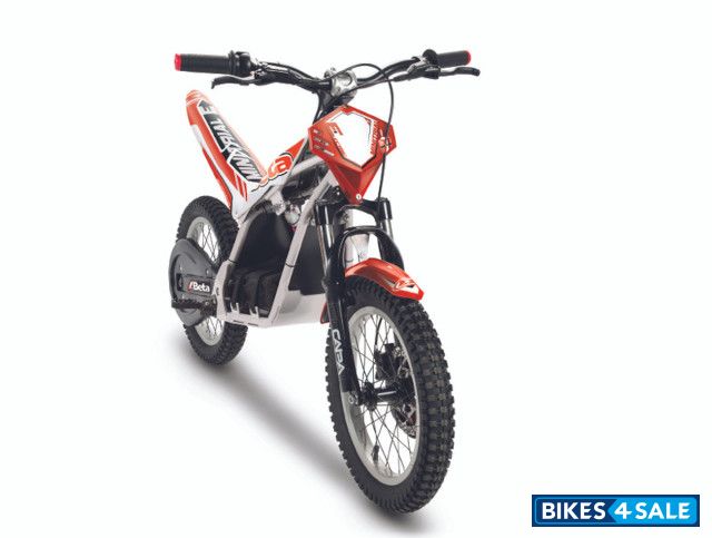 Beta Minitrials Electric 16