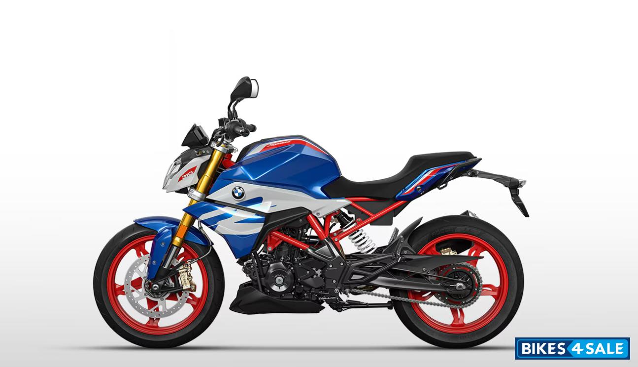 2026 BMW G 310 R fuel efficient premium commuter motorcycle comfortable city riding