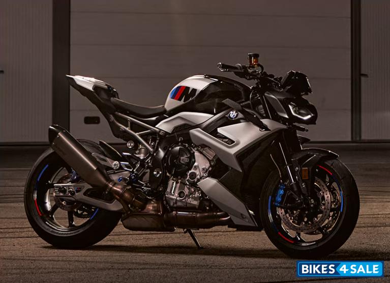 BMW M 1000 R 2026