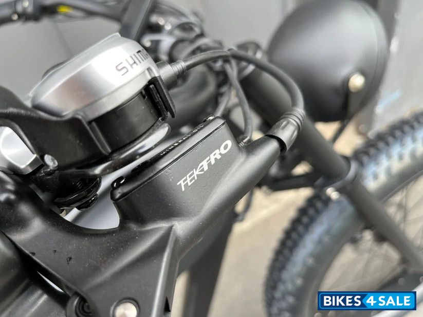 Boost Scout 750 Stealth