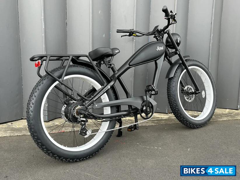 Boost Scout 750 Urban