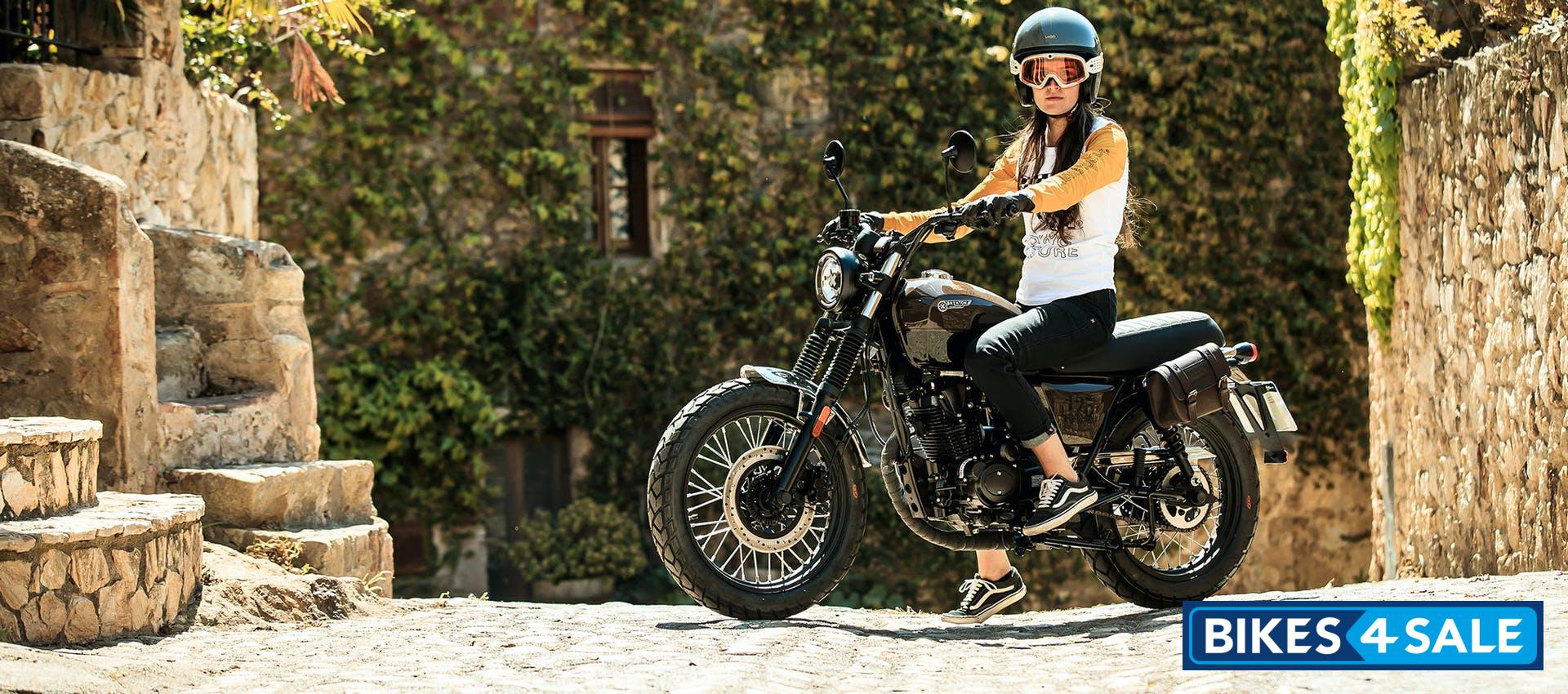 Brixton Cromwell 125