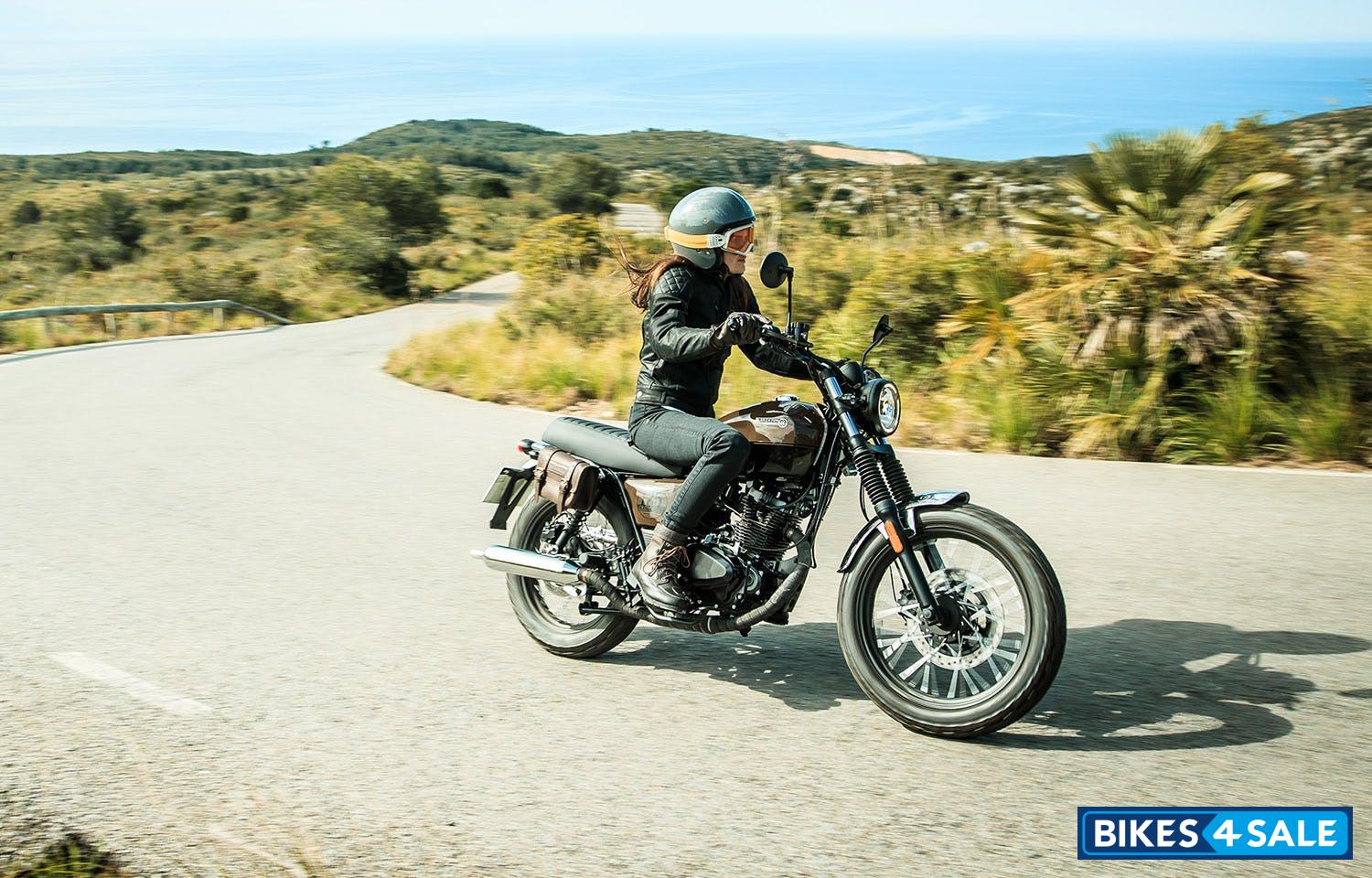 Brixton Cromwell 125