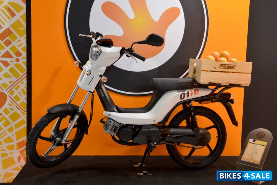 BYE BIKE ONE Pearl White (White)