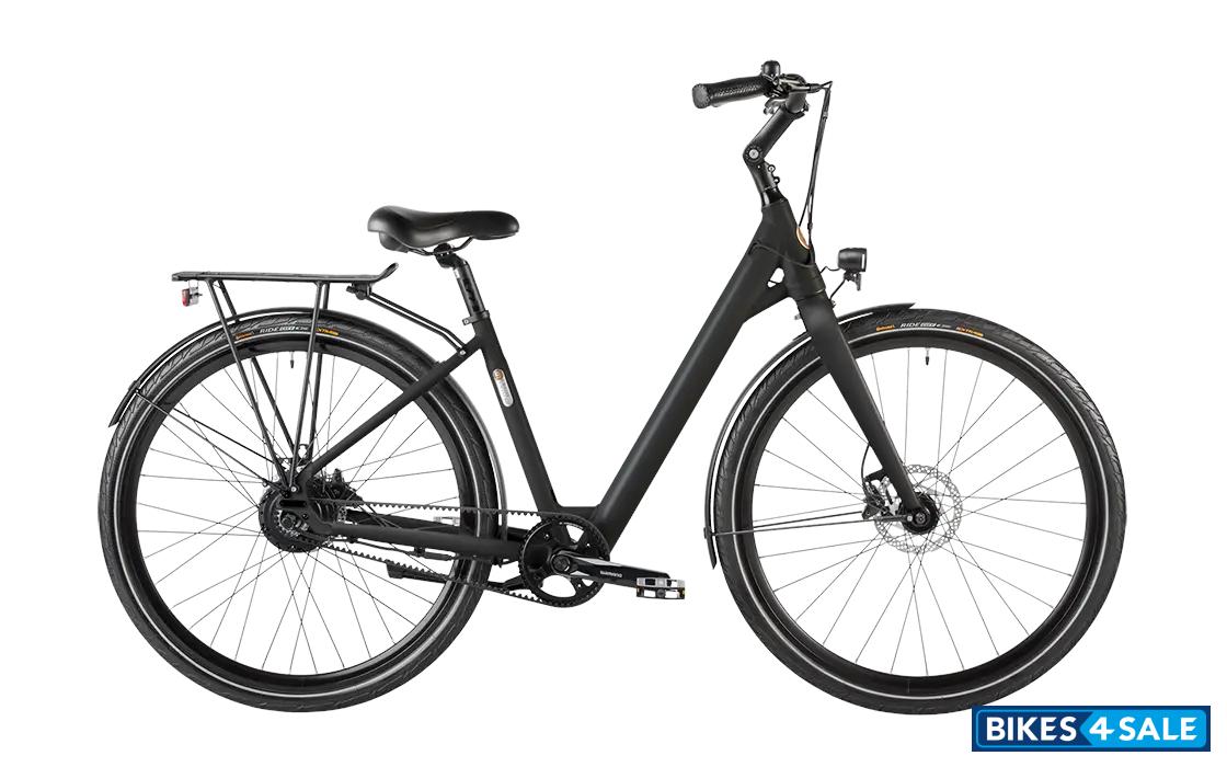 BZEN Vienna Jet Black